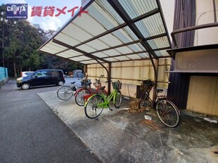 パークビレッジ亀山の物件内観写真